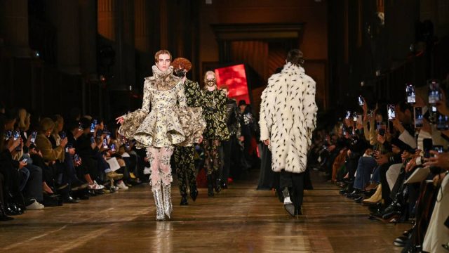 London Fashion Week 2027: McQueen's Bold Comeback and the Smart Glasses Trend
